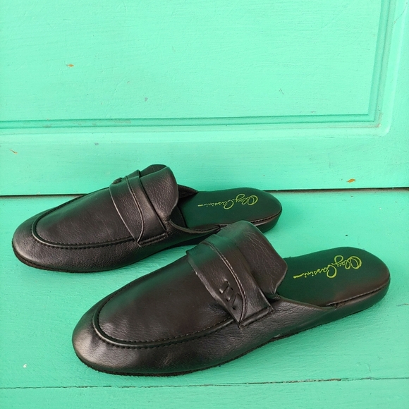 Oleg Cassini Vintage Black Faux Leather Slip On Mules Size Women's 7 - Picture 3 of 6